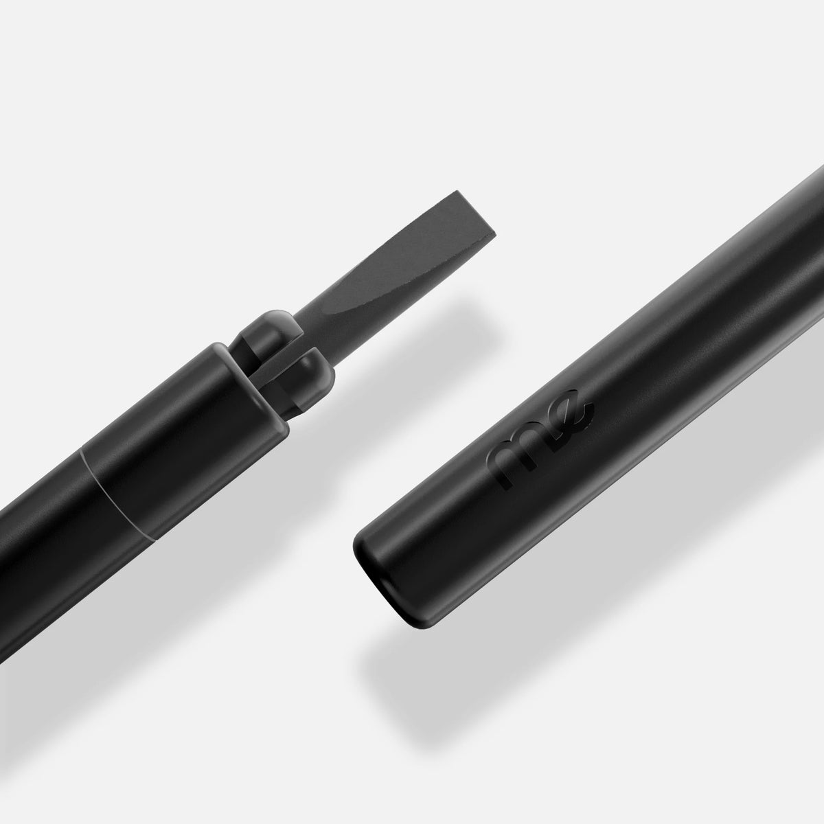 Pencil / Aluminum pen for replaceable disposable refills - Black